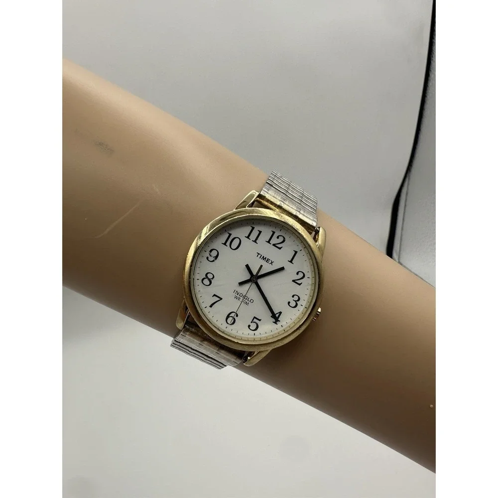 Timex Indiglo Men's Gold Tone Day Date Quartz Wristwatch WR 30M Stretch Band